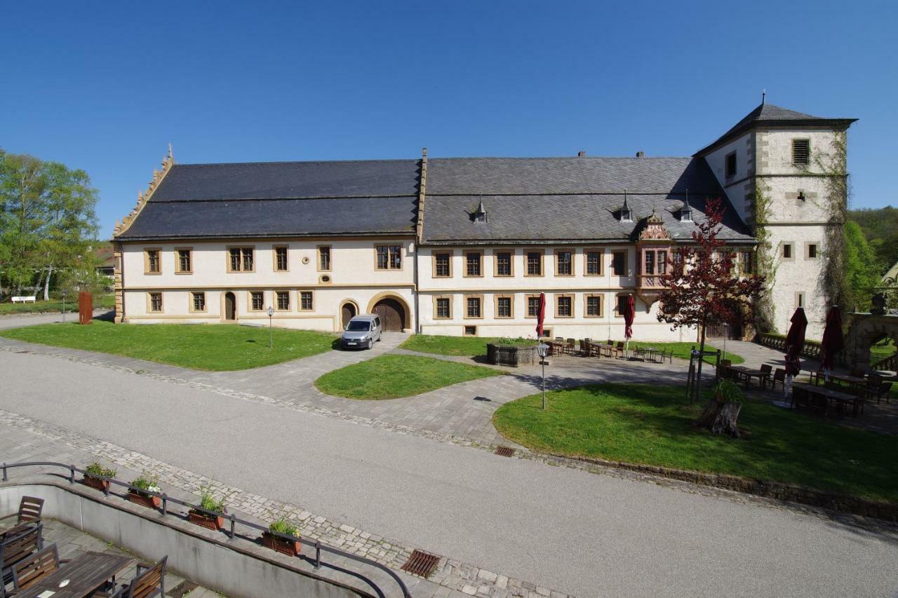 Отель Klostergasthof Muennerstadt Экстерьер фото